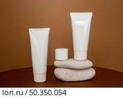 skin care moisture recipients assortment with stones. Стоковое фото, агентство Ingram Publishing / Фотобанк Лори
