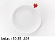 small heart attached plate. Стоковое фото, агентство Ingram Publishing / Фотобанк Лори