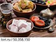 bowl lukum tea dried fruits table. Стоковое фото, агентство Ingram Publishing / Фотобанк Лори
