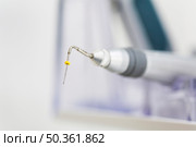 close up dental explorer probe. Стоковое фото, агентство Ingram Publishing / Фотобанк Лори