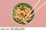 top view delicious ramen concept. Стоковое фото, агентство Ingram Publishing / Фотобанк Лори