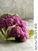 high angle delicious pink cauliflower. Стоковое фото, агентство Ingram Publishing / Фотобанк Лори