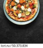 delicious pizza plate. Стоковое фото, агентство Ingram Publishing / Фотобанк Лори