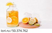 refreshing citrus drink. Стоковое фото, агентство Ingram Publishing / Фотобанк Лори