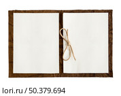 Open note book isolated in a white background. Стоковое фото, агентство Ingram Publishing / Фотобанк Лори