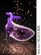 high angle carnival mask with feathers. Стоковое фото, агентство Ingram Publishing / Фотобанк Лори
