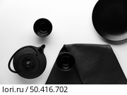 top view dinnerware with teapot. Стоковое фото, агентство Ingram Publishing / Фотобанк Лори