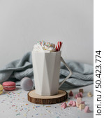 front view hot chocolate with whipped cream mug. Стоковое фото, агентство Ingram Publishing / Фотобанк Лори