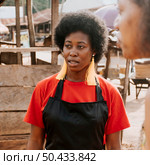 close up african women outdoors. Стоковое фото, агентство Ingram Publishing / Фотобанк Лори