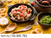 high angle delicious dish with meat. Стоковое фото, агентство Ingram Publishing / Фотобанк Лори