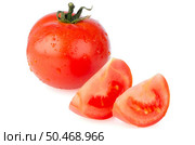 Red tomatos isolated on white background. Стоковое фото, агентство Ingram Publishing / Фотобанк Лори