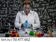 Scientists hand splicing on both sides and succeed in the laboratory. Стоковое фото, агентство Ingram Publishing / Фотобанк Лори