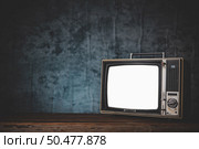 still life with Retro old TV. Стоковое фото, агентство Ingram Publishing / Фотобанк Лори