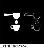 Coffee drop in cup filtering cuping portafilter drip set icon white color vector illustration image simple solid fill outline contour line thin flat style. Coffee drop in cup filtering cuping portafilter drip set icon white color vector illustration image solid fill outline contour line thin flat style. Стоковая иллюстрация, агентство Ingram Publishing / Фотобанк Лори
