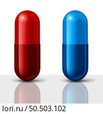 Generic drug And Brand Medication as a Red and blue pill choice medication capsules as a symbol of choosing between low priced generics or more expensive pharmaceutical as a 3D render. Стоковое фото, агентство Ingram Publishing / Фотобанк Лори