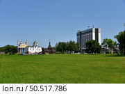Городской пейзаж города Витебск в Белоруссии, вид на Благовещенскую церковь. Редакционное фото, фотограф Максим Соколов / Фотобанк Лори