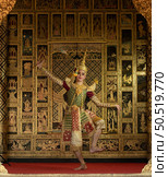 Khon, Is a classical Thai dance in mask. Except for this characters who weren’t wearing masks. because she is the main actor of the story. Стоковое фото, агентство Ingram Publishing / Фотобанк Лори