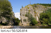 River stream on Cabril do Rio Ceira Gorge - Portugal. Стоковое фото, агентство Ingram Publishing / Фотобанк Лори