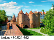 Ancient barbican fortress in the historical center of Warsaw. Fortress in Warsaw. Стоковое фото, агентство Ingram Publishing / Фотобанк Лори