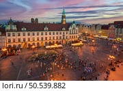 City centre, Market square tenements, Wroclaw Poland. City centre Market square. Стоковое фото, агентство Ingram Publishing / Фотобанк Лори
