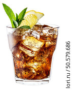 Glass of cola with ice, mint and lemon isolated on white. Clipping path. Стоковое фото, агентство Ingram Publishing / Фотобанк Лори