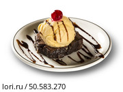 Chocolate Brownie with Vanilla Ice Cream. Стоковое фото, агентство Ingram Publishing / Фотобанк Лори