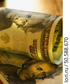 Close up of US Dollars. 24316807. Стоковое фото, агентство Ingram Publishing / Фотобанк Лори