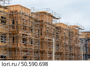 New wood frame apartment or condominium construction. Стоковое фото, агентство Ingram Publishing / Фотобанк Лори