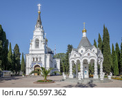 Собор Архангела Михаила в Сочи в солнечный день. Редакционное фото, фотограф Иван Аборнев / Фотобанк Лори