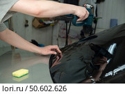 Tinting of car windows.Window film for car. Стоковое фото, фотограф Александр Поташев / Фотобанк Лори