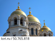 Купола Вознесенского собора крупным планом. Новочеркасск, Ростовская область. Стоковое фото, фотограф Анна Карасева / Фотобанк Лори