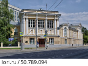 Клиника кожных и венерических болезней имени В.А. Рахманова. Большая Пироговская улица, дом 4, строение 1. Москва. Редакционное фото, фотограф Илюхина Наталья / Фотобанк Лори