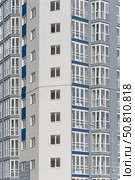 Современный многоэтажный красивый дом. Modern panel apartment building. Стоковое фото, фотограф Татьяна Д / Фотобанк Лори