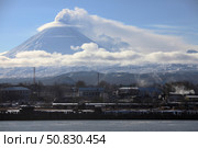 Eruption of Kliuchevskoi Volcano, Kamchatka, Russia. Стоковое фото, фотограф Richard Roscoe/Stocktrek Images / ТАСС / Фотобанк Лори