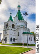 Михайло-Архангельский собор с зелёными куполами в Нижнем Новгороде на территории Кремля в летний день. Стоковое фото, фотограф Владимир Шипикин / Фотобанк Лори