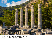Athena temple in Priene, Turkey (2021 год). Стоковое фото, фотограф Яков Филимонов / Фотобанк Лори