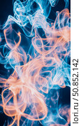 Ethereal Smoke Stream: A Dance of Light and Shadow Abstract Art. Стоковое фото, фотограф Данила Большаков / Фотобанк Лори
