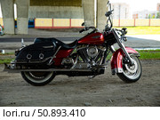 Harley-Davidson Road King FLHRCI. Редакционное фото, фотограф Валентина Кунц / Фотобанк Лори