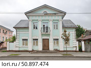 Город Рыбинск, Ярославская область, Россия. Крестовая улица, дом № 89 (2024 год). Стоковое фото, фотограф Елена Коромыслова / Фотобанк Лори