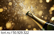 celebration champagne bottle opening ai generated. Стоковое AI-изображение, AI-художник Vectorwin / Фотобанк Лори