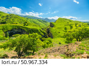 Stunning beautiful landscape of green mountains and geological fault. North Caucasus. Стоковое фото, фотограф Константин Лабунский / Фотобанк Лори