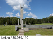Мемориальный комплекс «Хатынь» Редакционное фото, фотограф Ирина Макашова / Фотобанк Лори