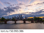 Frankfurt am Main Downtown City Skyline at Sunset. Hesse, Germany. Стоковое фото, фотограф Максим Забаровский / Фотобанк Лори