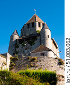 Low angle view of Caesar Tower, France. Стоковое фото, фотограф Яков Филимонов / Фотобанк Лори