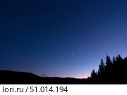 Moon, Venus and Jupiter Conjunction. Стоковое фото, фотограф Yuichi Takasaka/Stocktrek Images / ТАСС / Фотобанк Лори