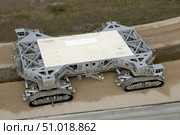 An aerial view of the crawler-transporter on the crawlerway. Стоковое фото, фотограф Stocktrek Images, Inc. / ТАСС / Фотобанк Лори