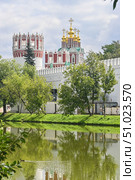 Новодевичий монастырь в Москве. Стоковое фото, фотограф Сергей Дрозд / Фотобанк Лори