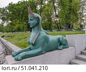 Санкт-Петербург, Сфинкс на набережной реки Малой Невки (2022 год). Редакционное фото, фотограф Мартыщенко Надежда / Фотобанк Лори