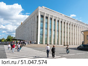 Государственный Кремлевский Дворец. Московский Кремль. (2024 год). Редакционное фото, фотограф Лариса Гордеева / Фотобанк Лори