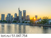 Frankfurt am Main Downtown City Skyline at Sunset. Hesse, Germany. Стоковое фото, фотограф Максим Забаровский / Фотобанк Лори